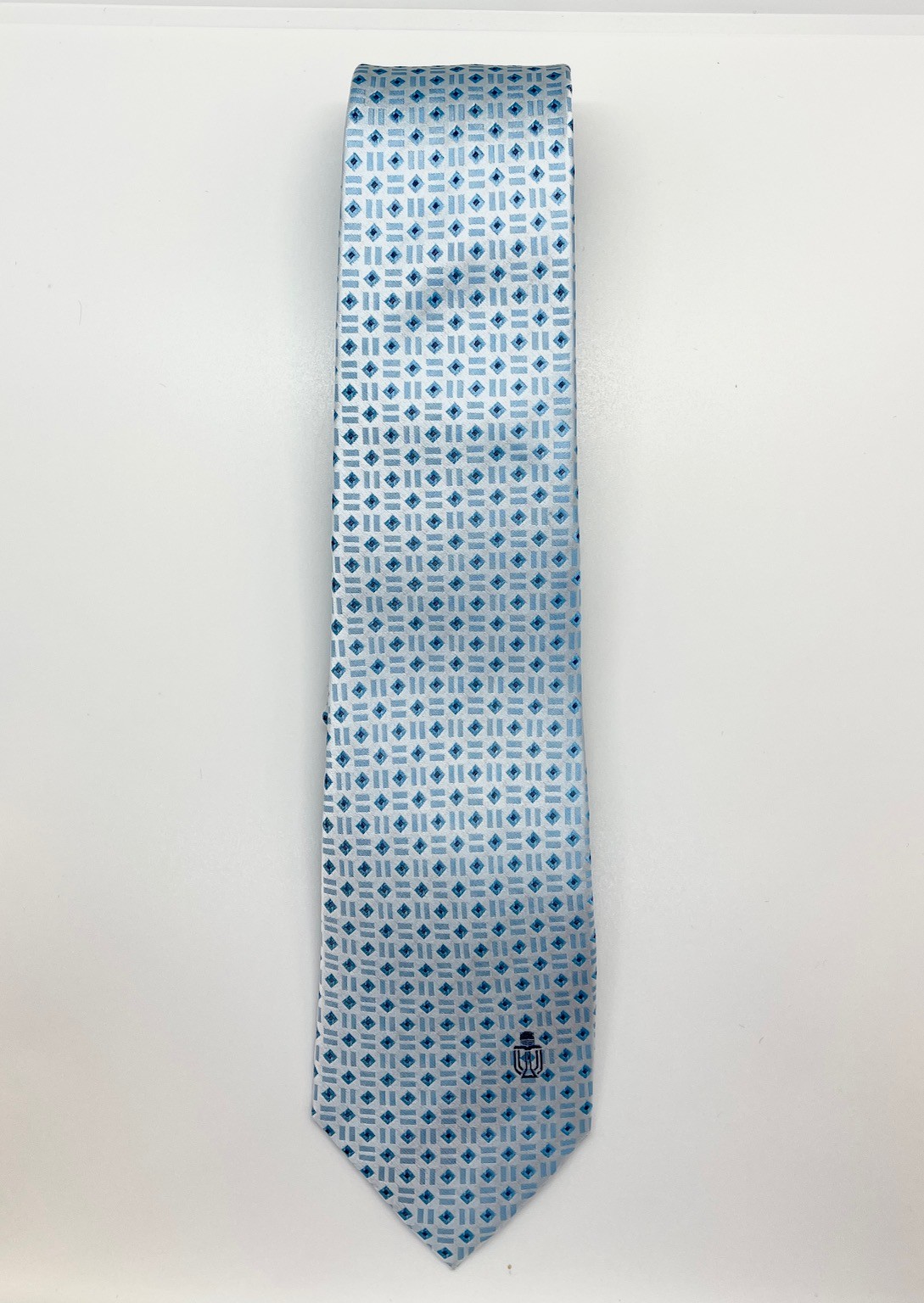 Silk tie