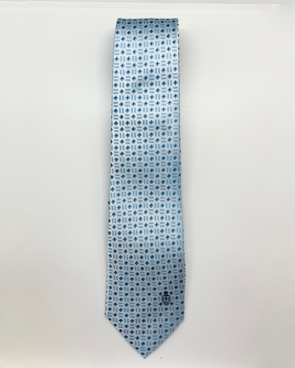 Silk tie